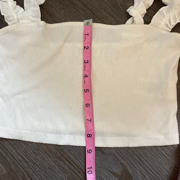 Sunday Best tank top crop top - Picture 4 of 5